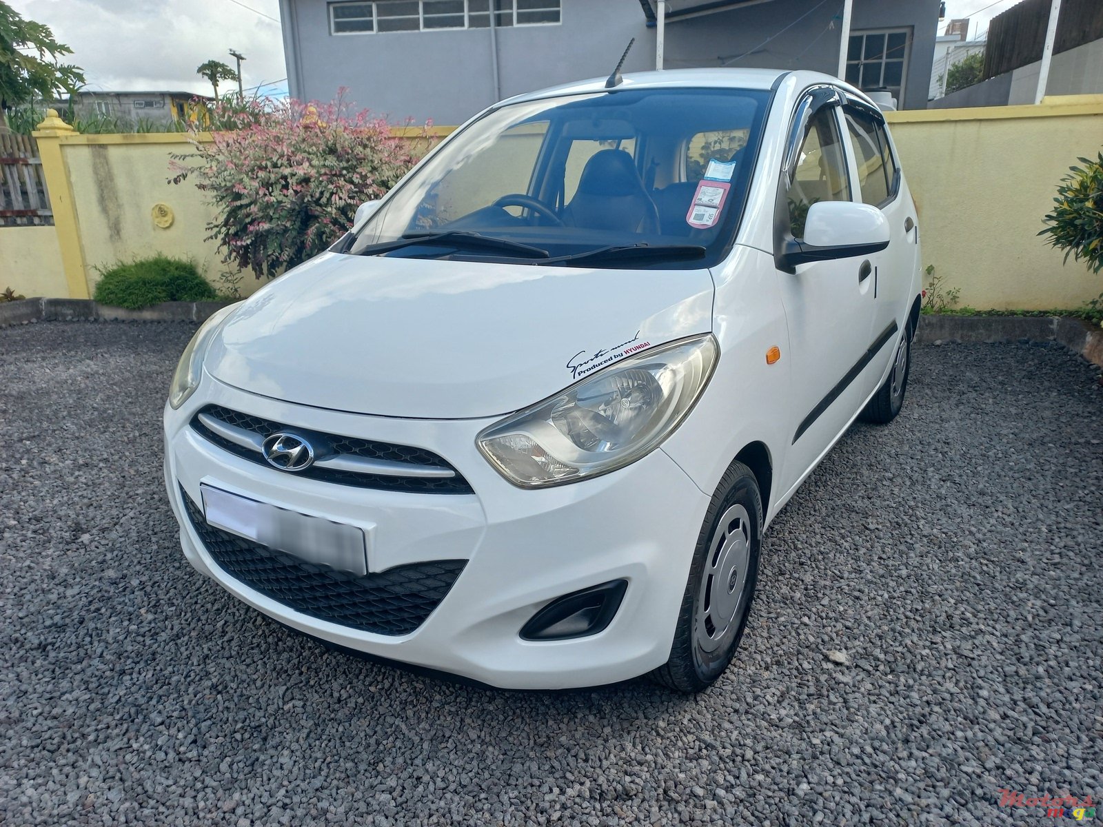 2013' Hyundai i10 MANUAL photo #6