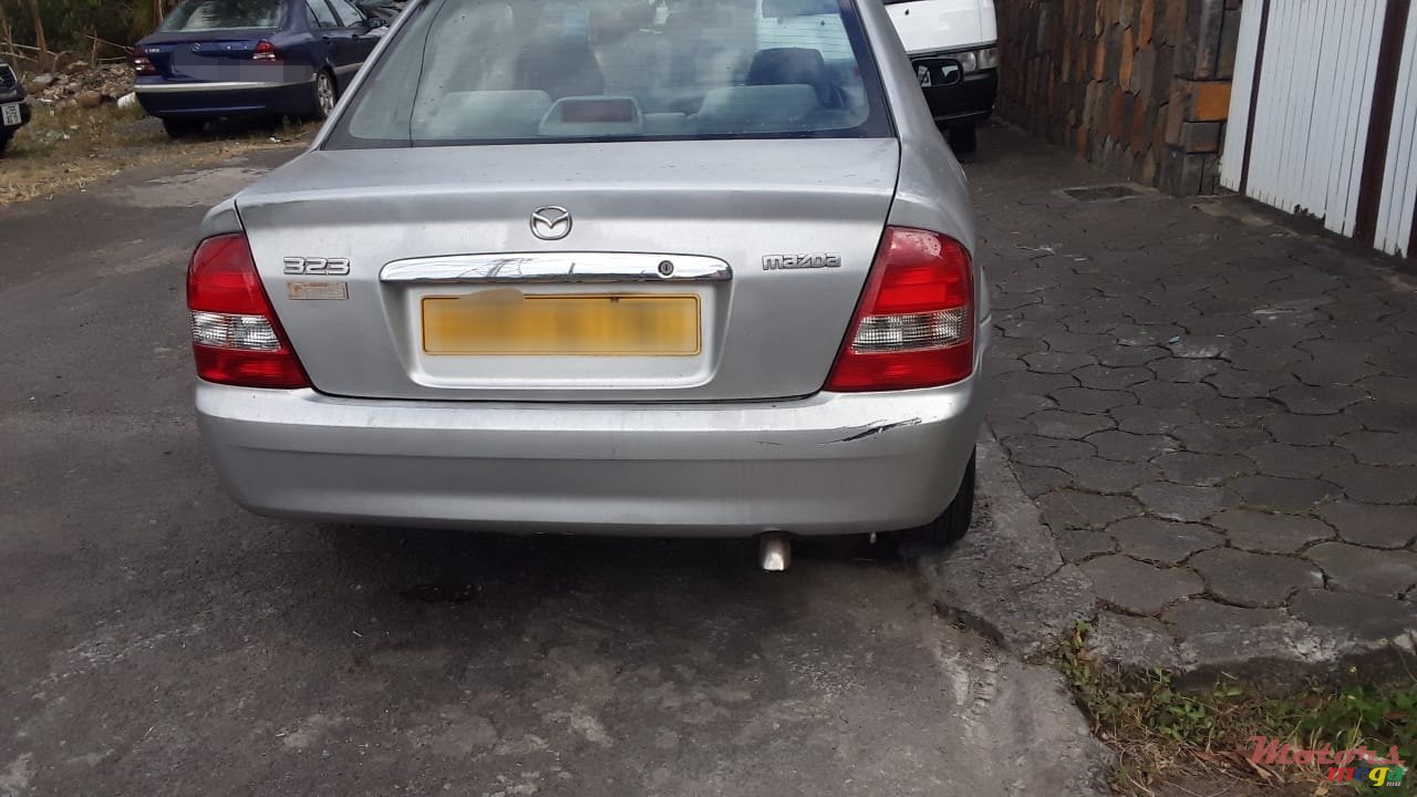 1999' Mazda photo #3