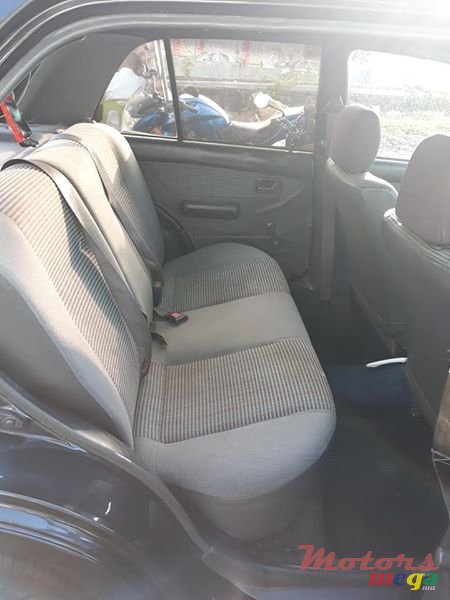 1994' Daihatsu Charade 1000 photo #3