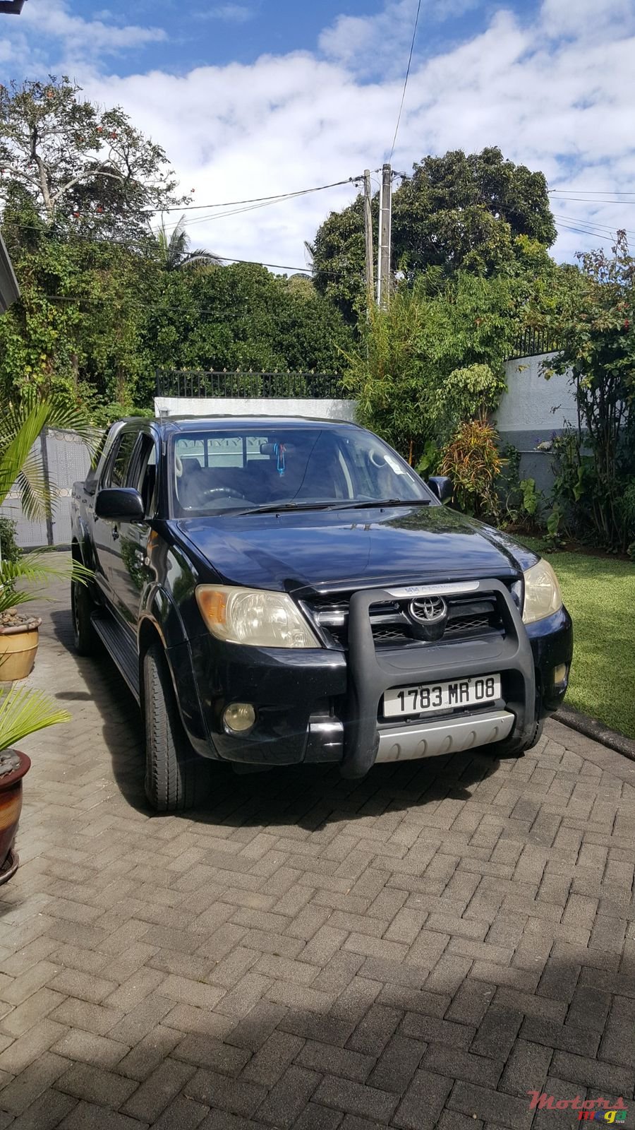 2008' Toyota Hilux photo #2