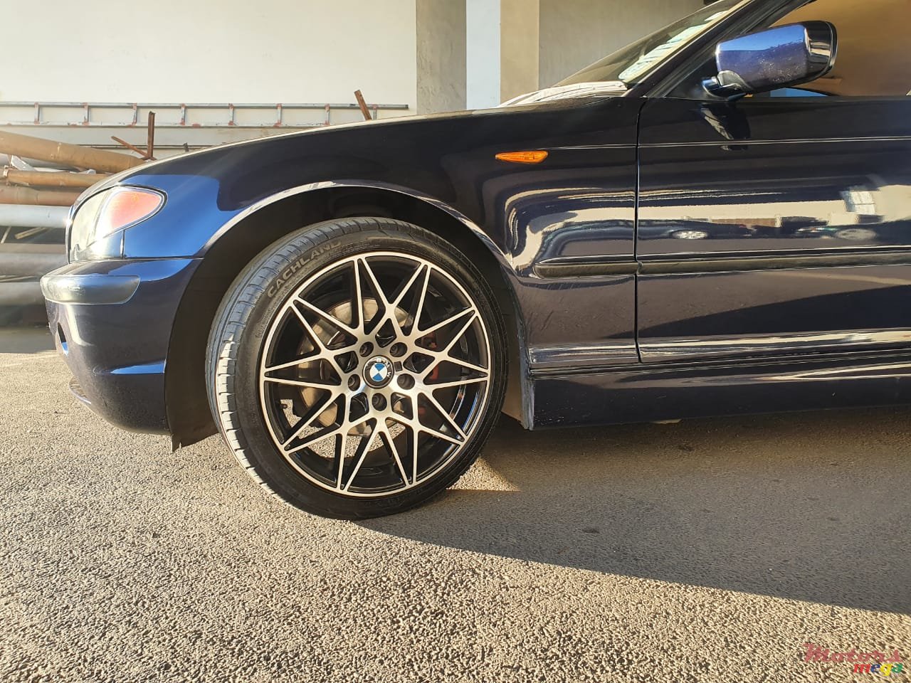 2002' BMW 3 Series E46 2000-2005 photo #4