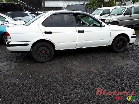 1999' Nissan B15 photo #4