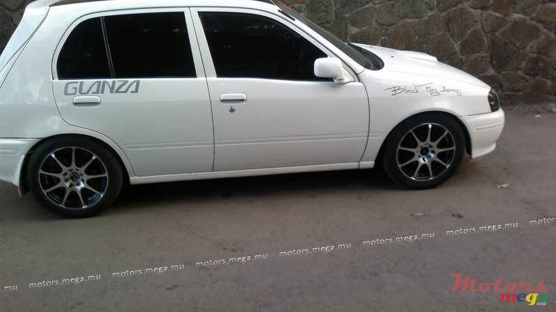 1999' Toyota Glanza photo #1