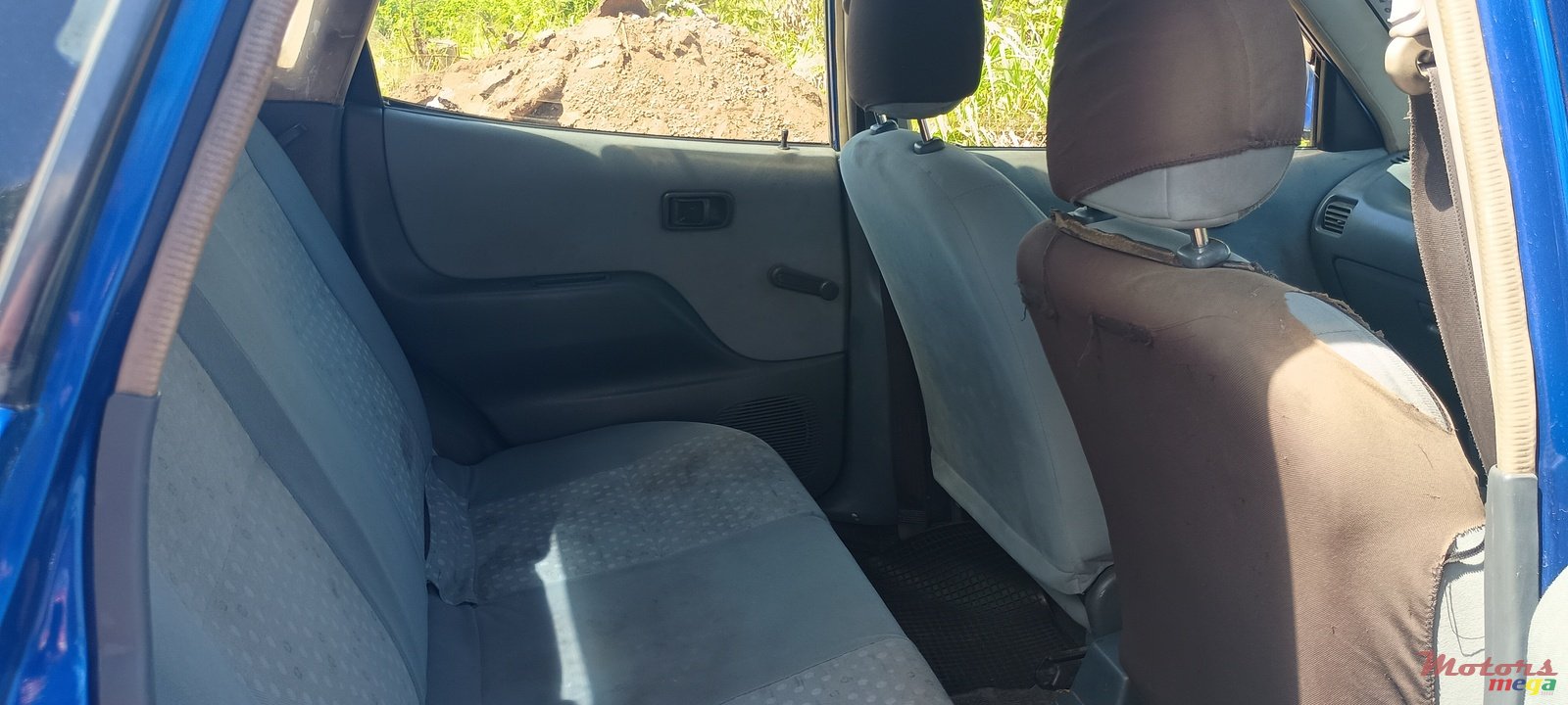 2000' Toyota photo #5