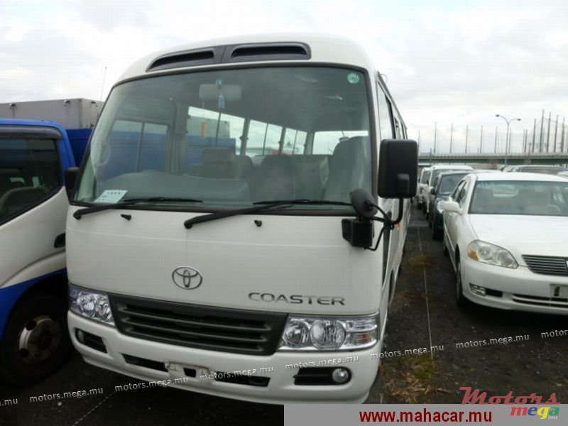 2010' Toyota Coaster photo #1