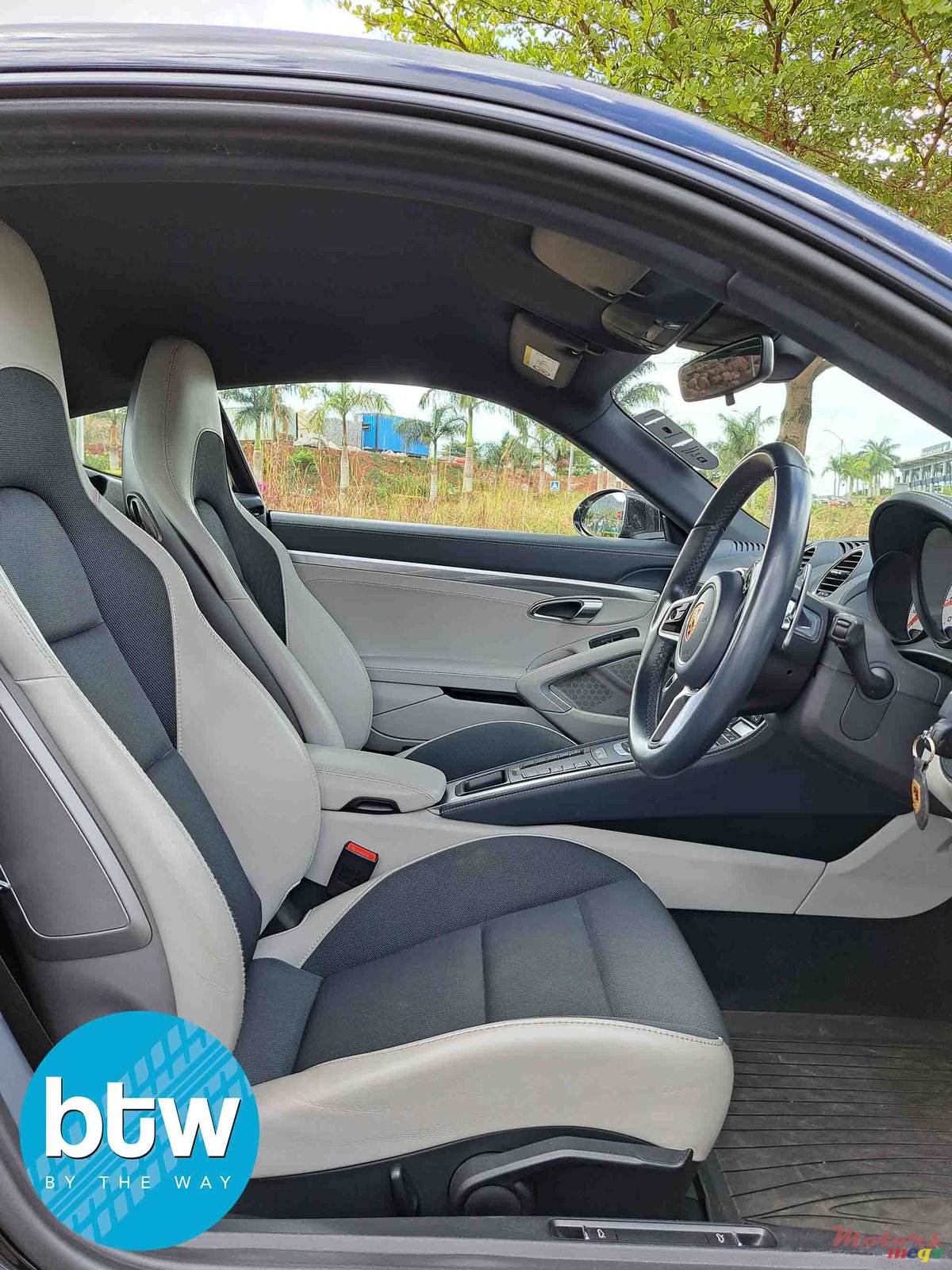 2018&#x27; Porsche Cayman photo #5