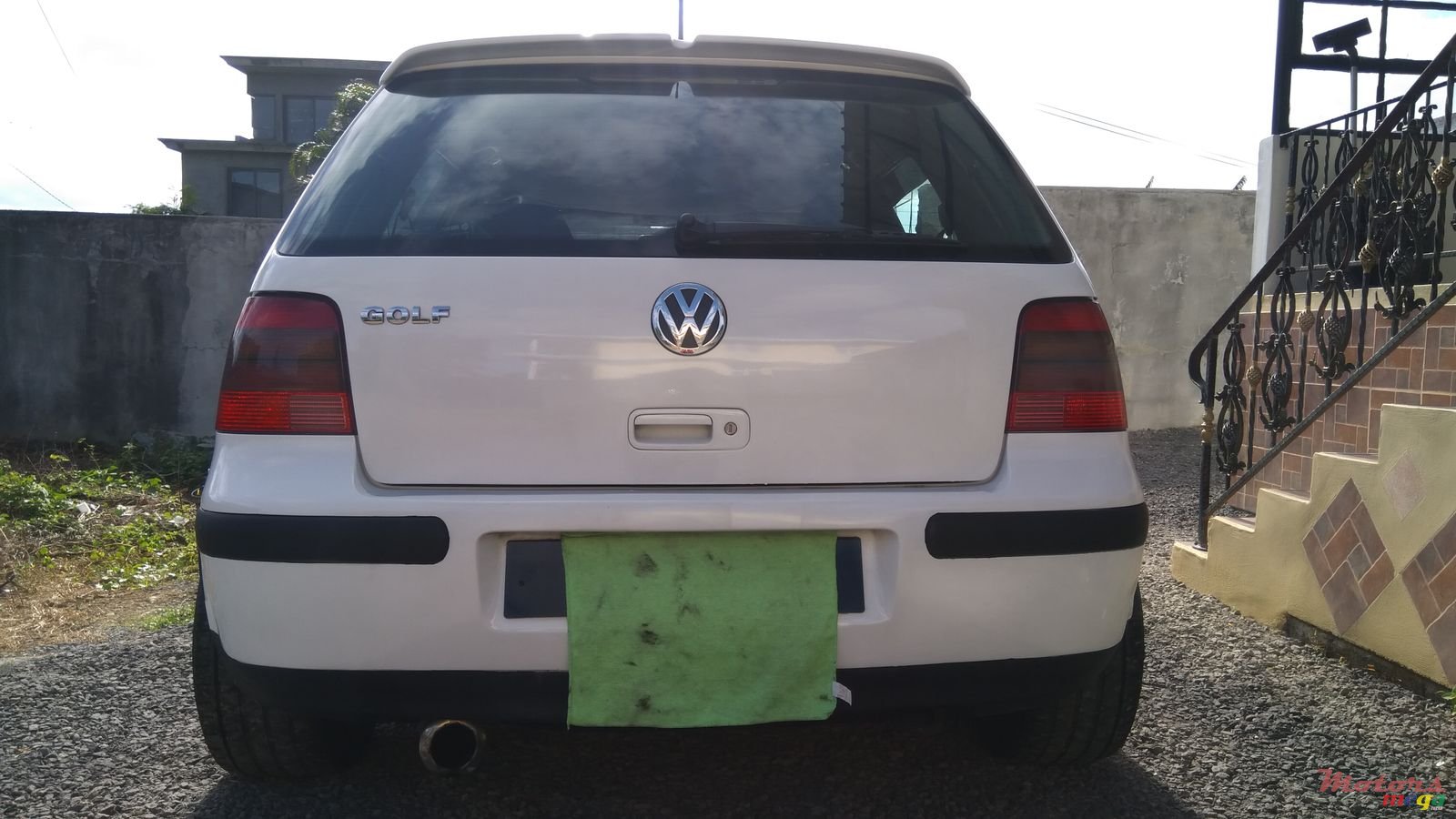 2005' Volkswagen Golf photo #3