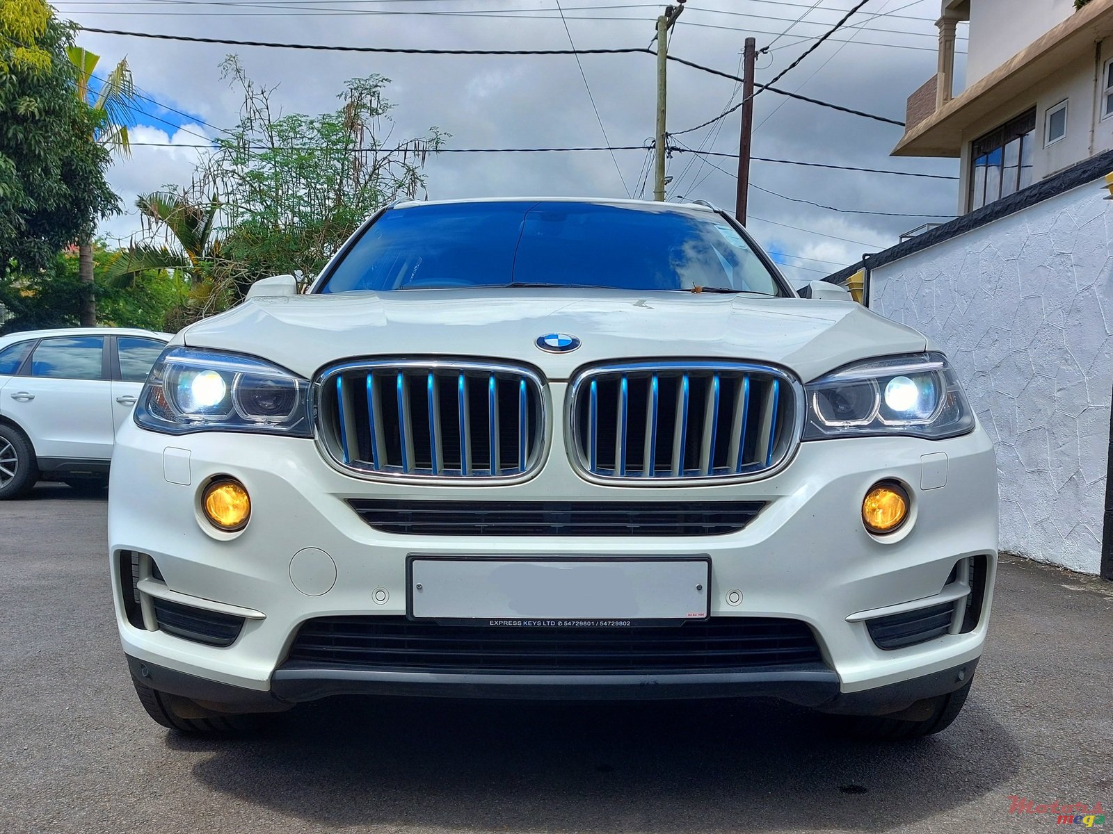 2017' BMW X5 photo #1