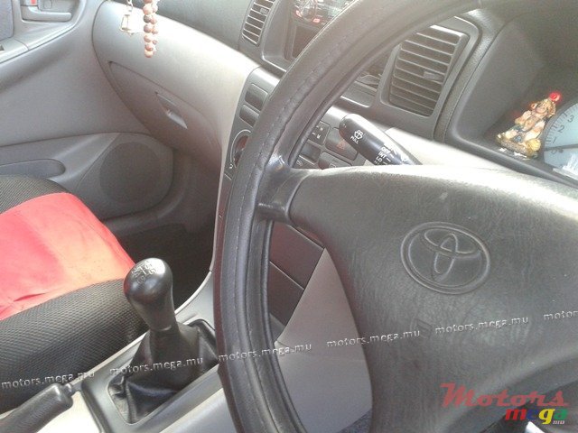 2001' Toyota photo #7