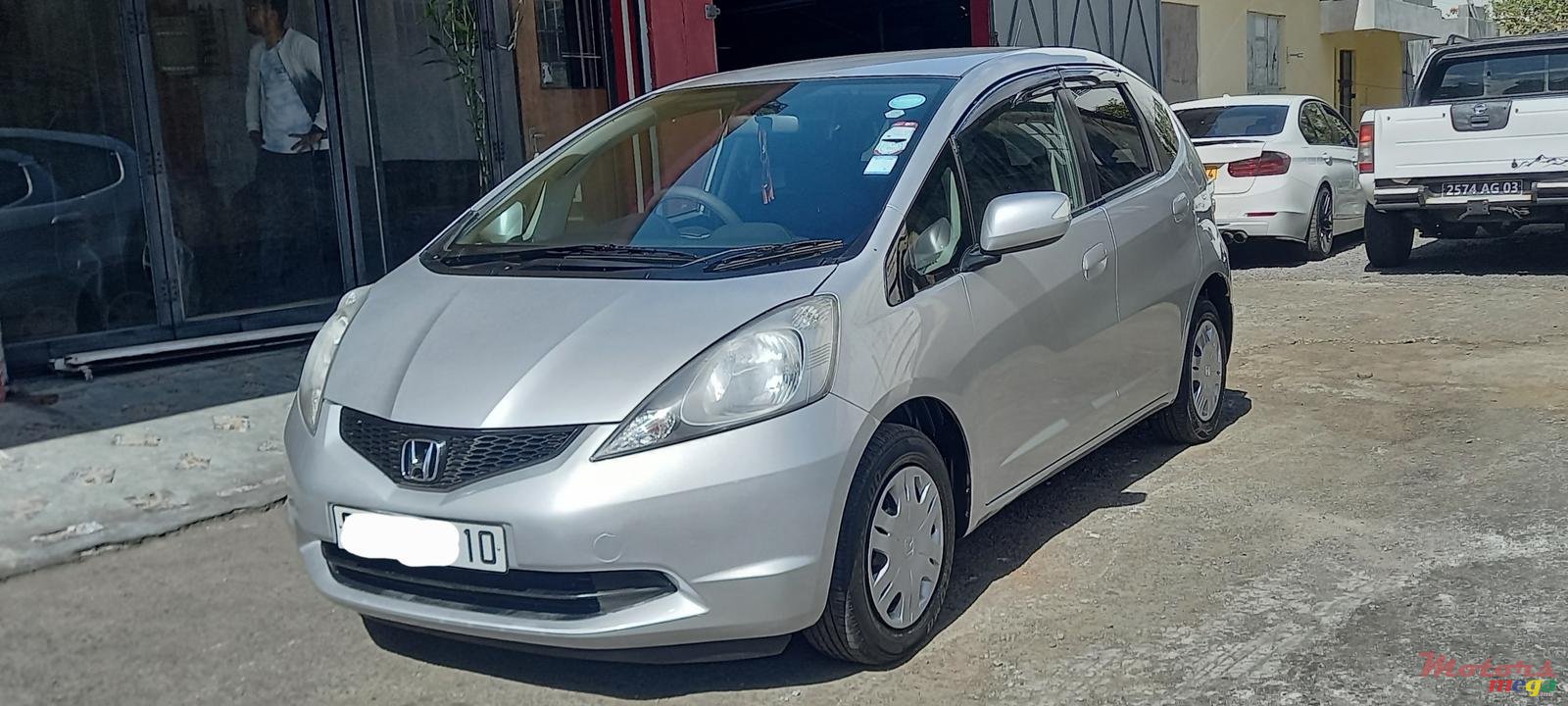 2010' Honda Fit photo #2