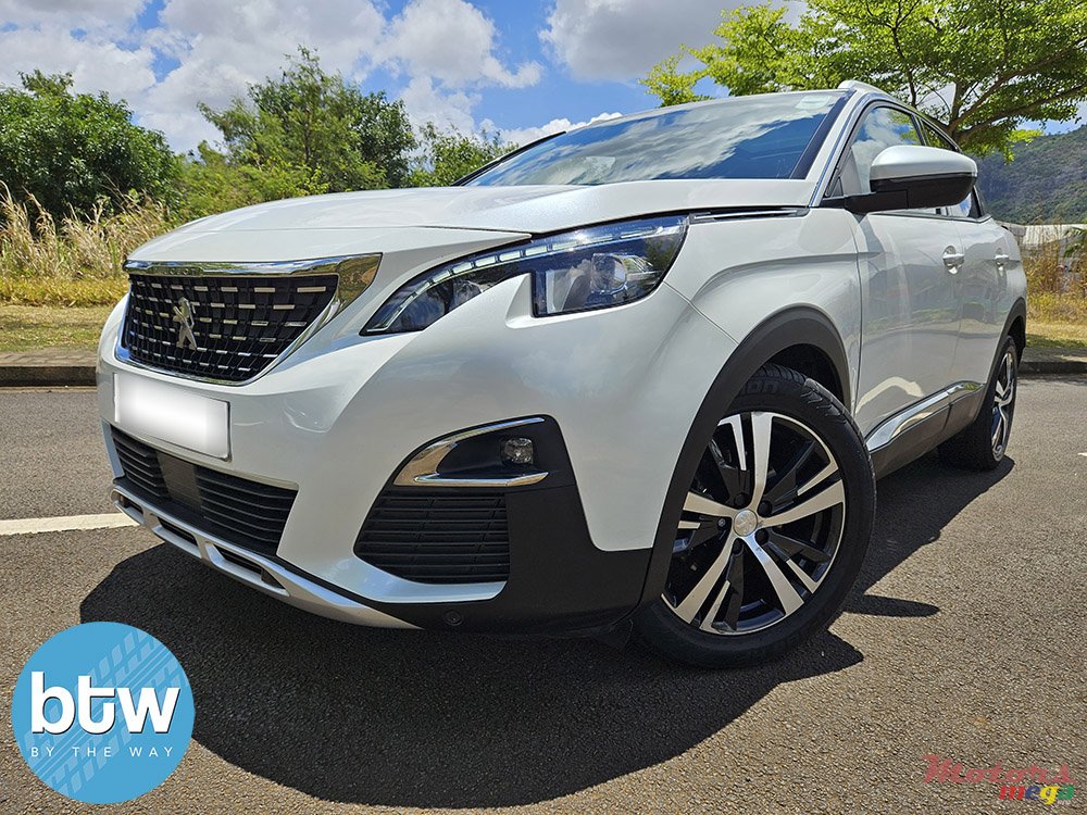 2018' Peugeot 3008 photo #2