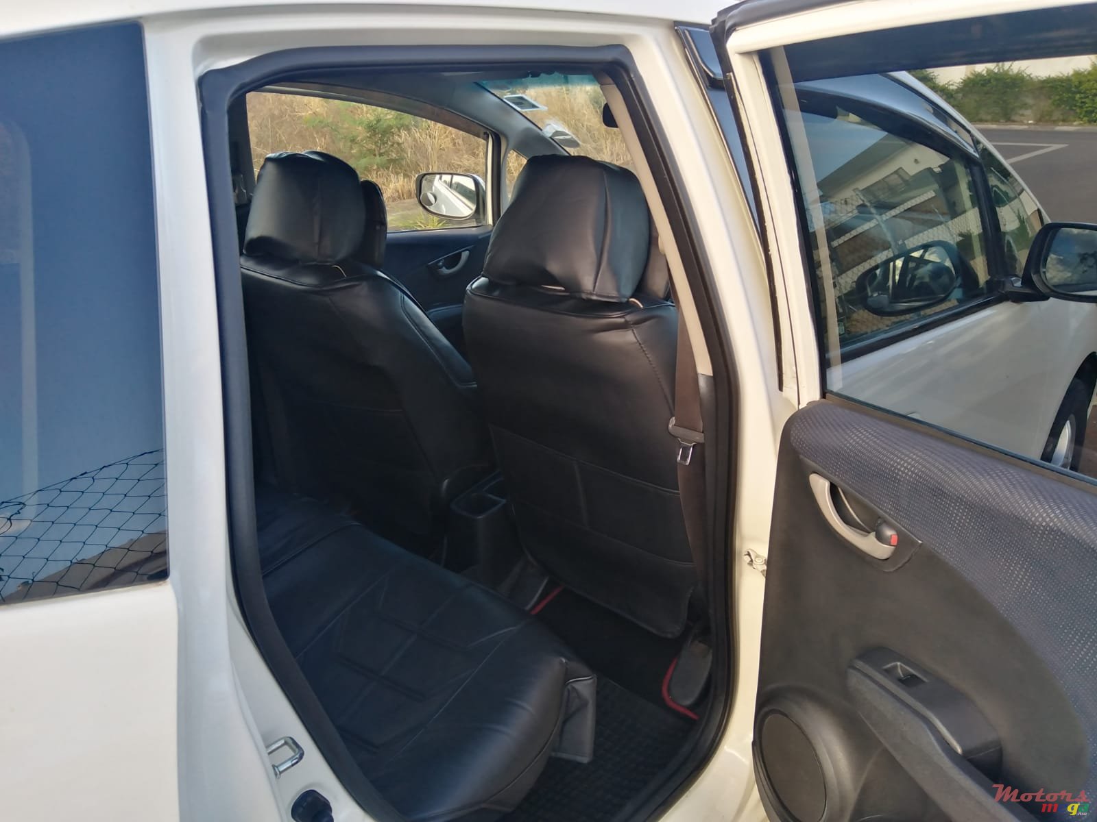 2010' Honda Fit photo #3