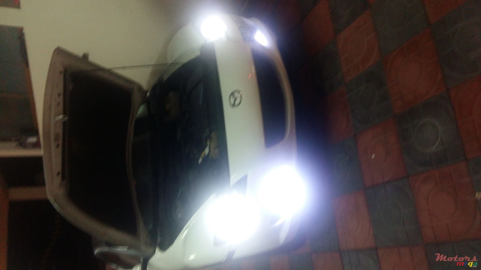 2005' Mazda RX-8 photo #2