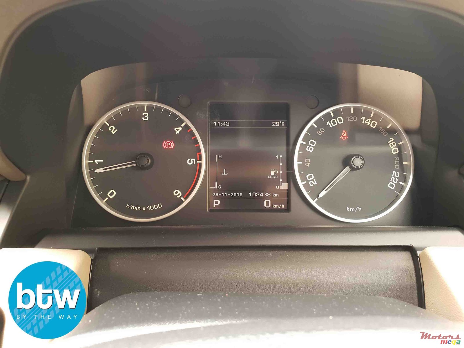 2013' Land Rover Range Rover Sport photo #7