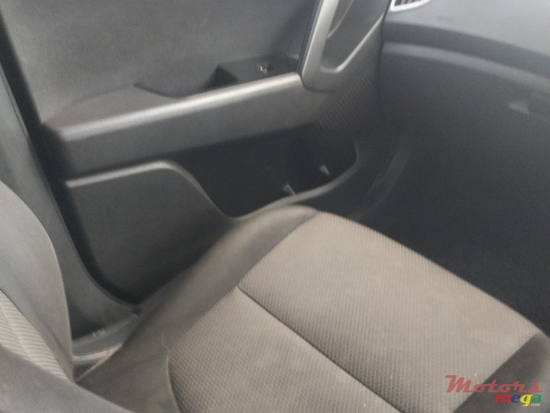 2017' Hyundai Creta photo #5
