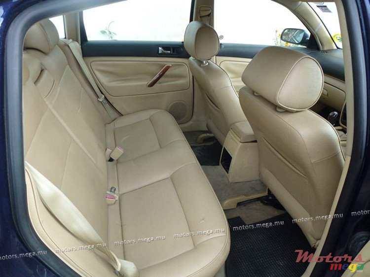 2002' Volkswagen passat photo #5