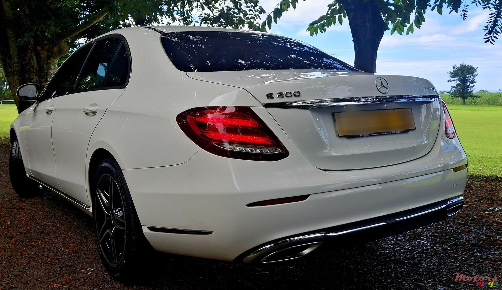 2018' Mercedes-Benz 200E photo #2