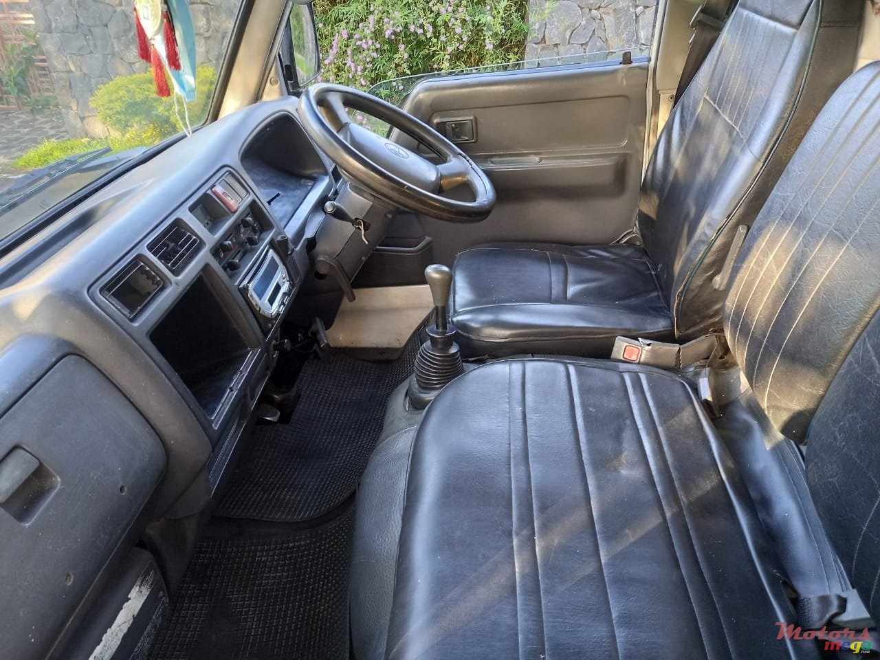 1996' Toyota photo #5