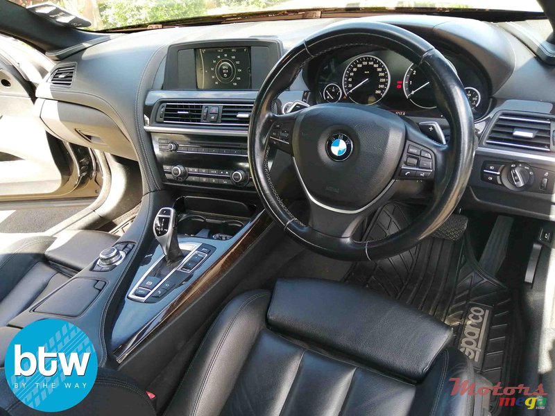 2011' BMW 640 i Coupe photo #7