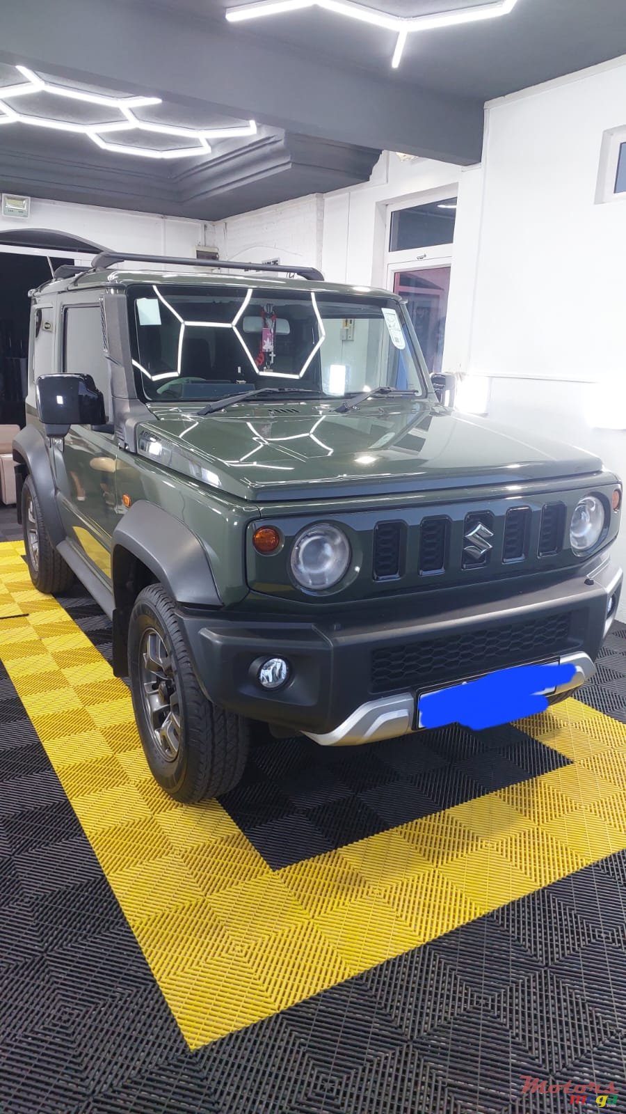 2021' Suzuki Jimny photo #4