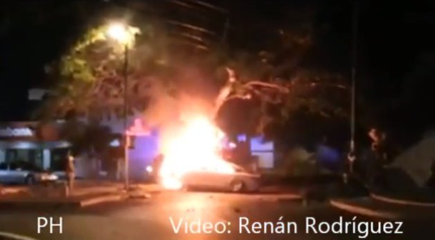 Second Tesla Model S Fire Caught on Video after Mexico Crash