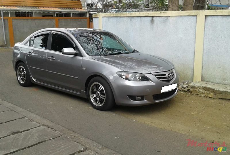 2005' Mazda 3 Sports Package photo #5