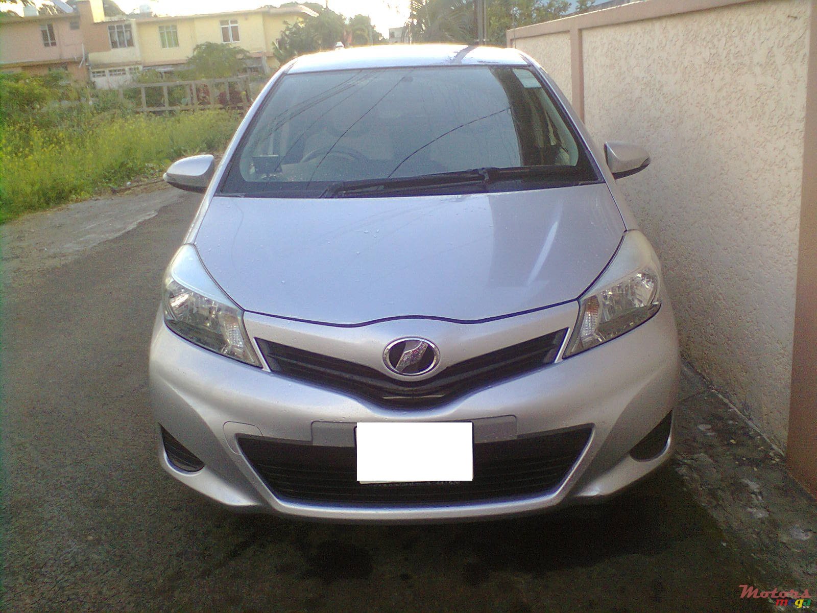 2011' Toyota photo #1