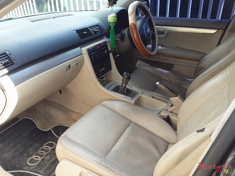 2006' Audi A4 b6 photo #2