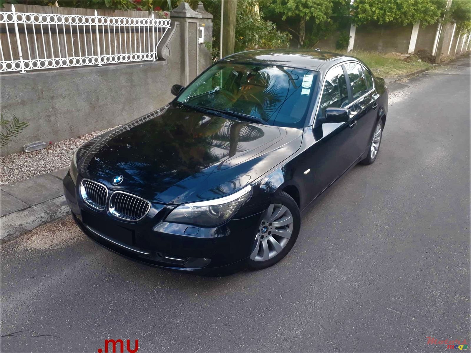 2007' BMW 540 i Luxury Line photo #2