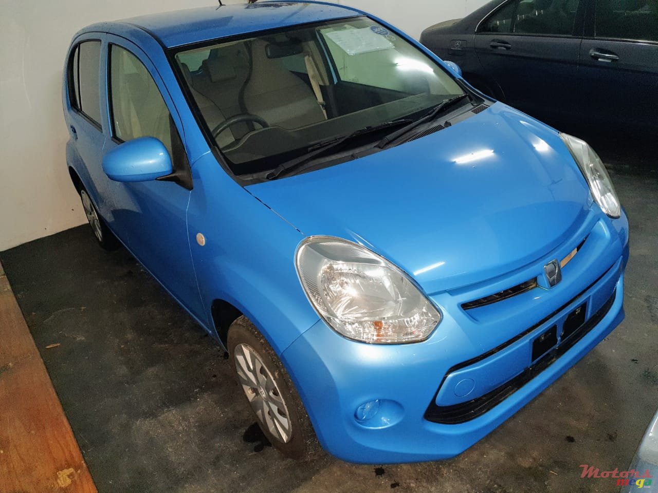 2016' Toyota Paseo photo #2