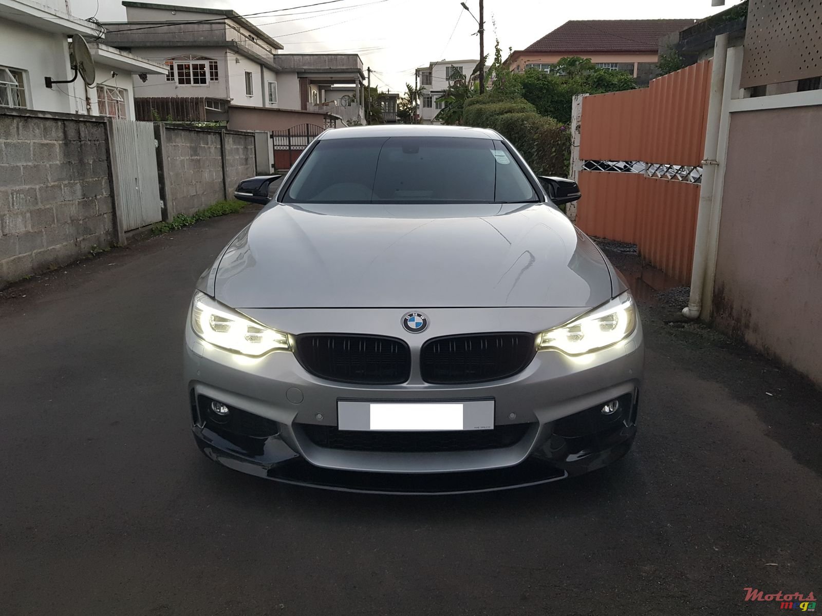 2013' BMW 428i M performance photo #2