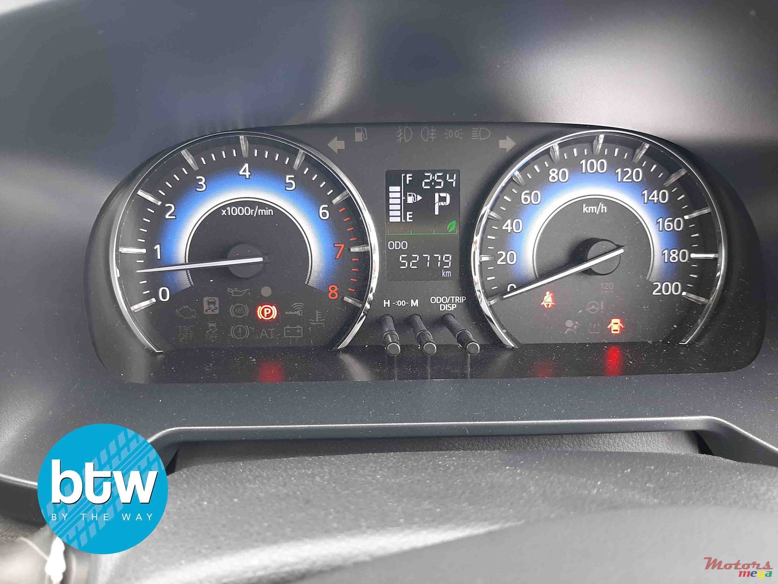 2018' Toyota photo #7