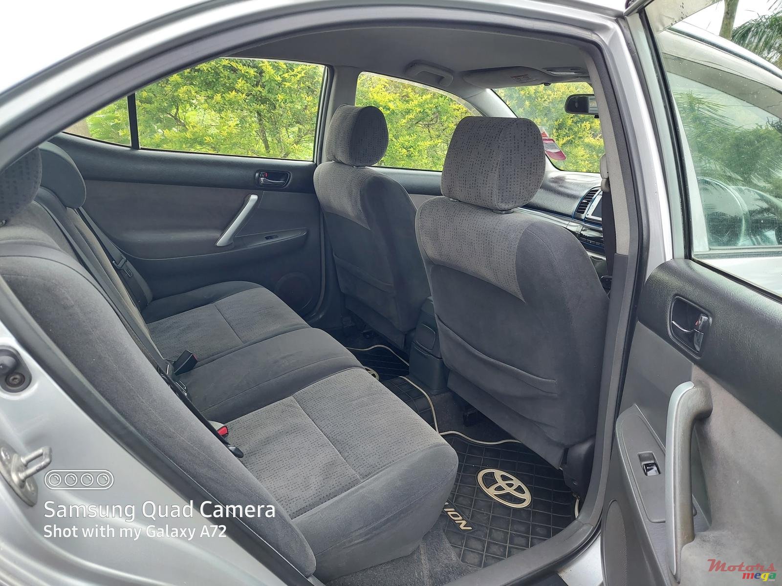 2003' Toyota Allion photo #6