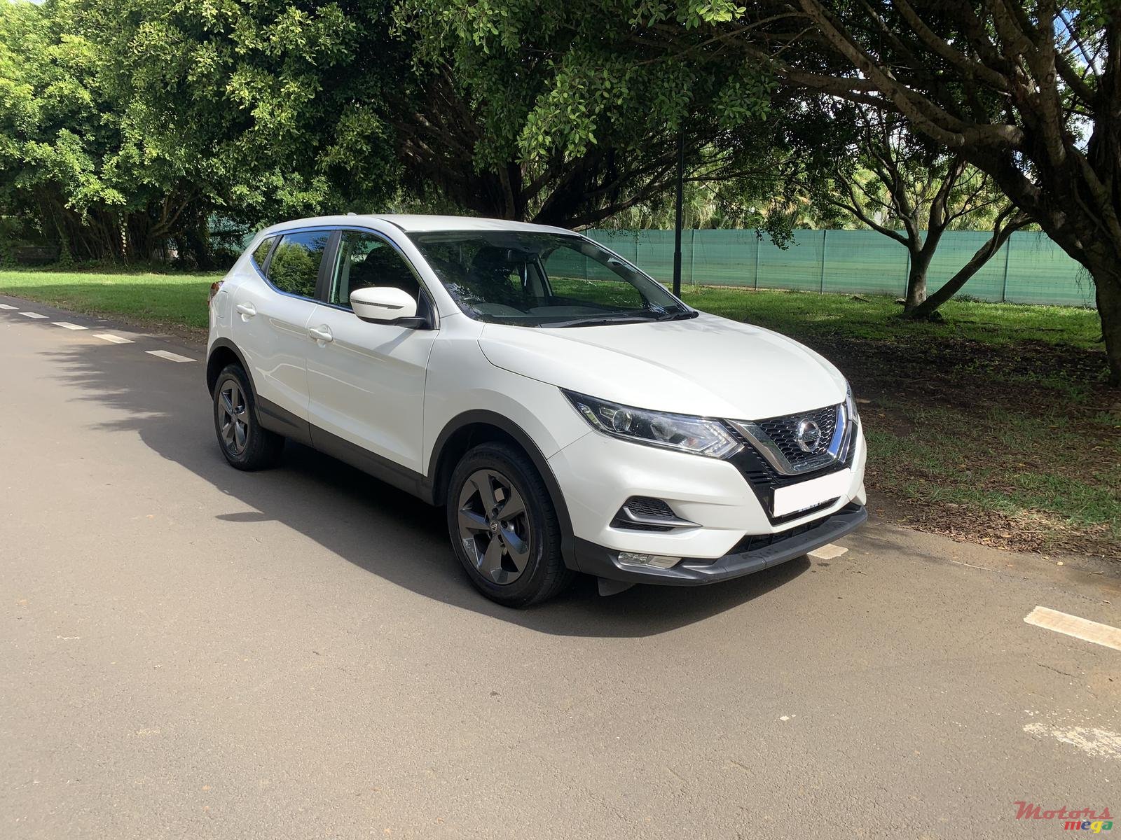 2018' Nissan Qashqai Acenta photo #1