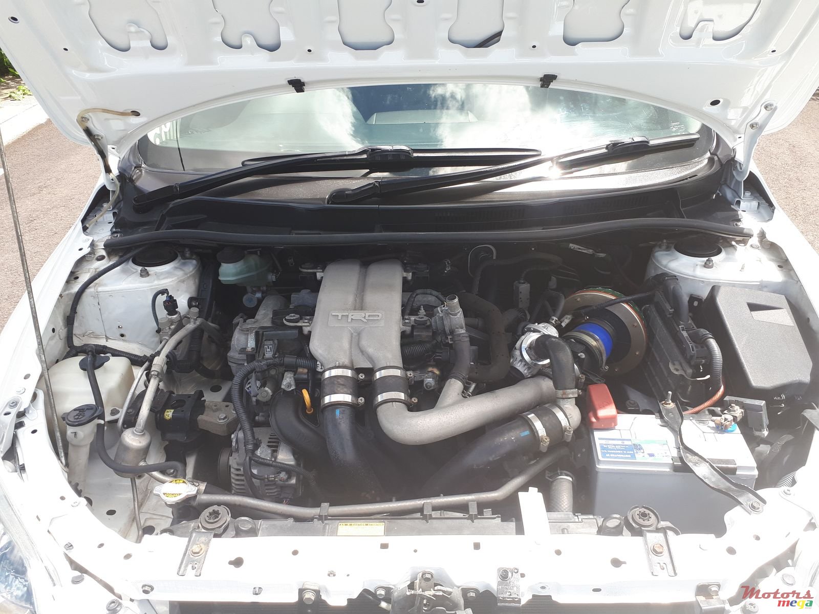 2009' Toyota Corolla Axio GT Turbo photo #3