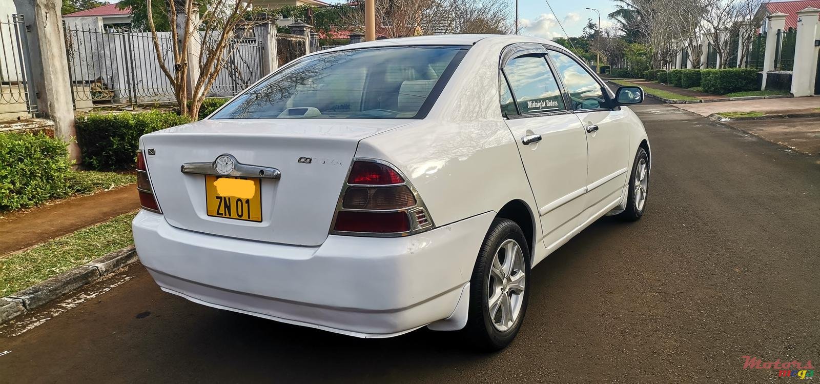 2001' Toyota Corolla photo #3