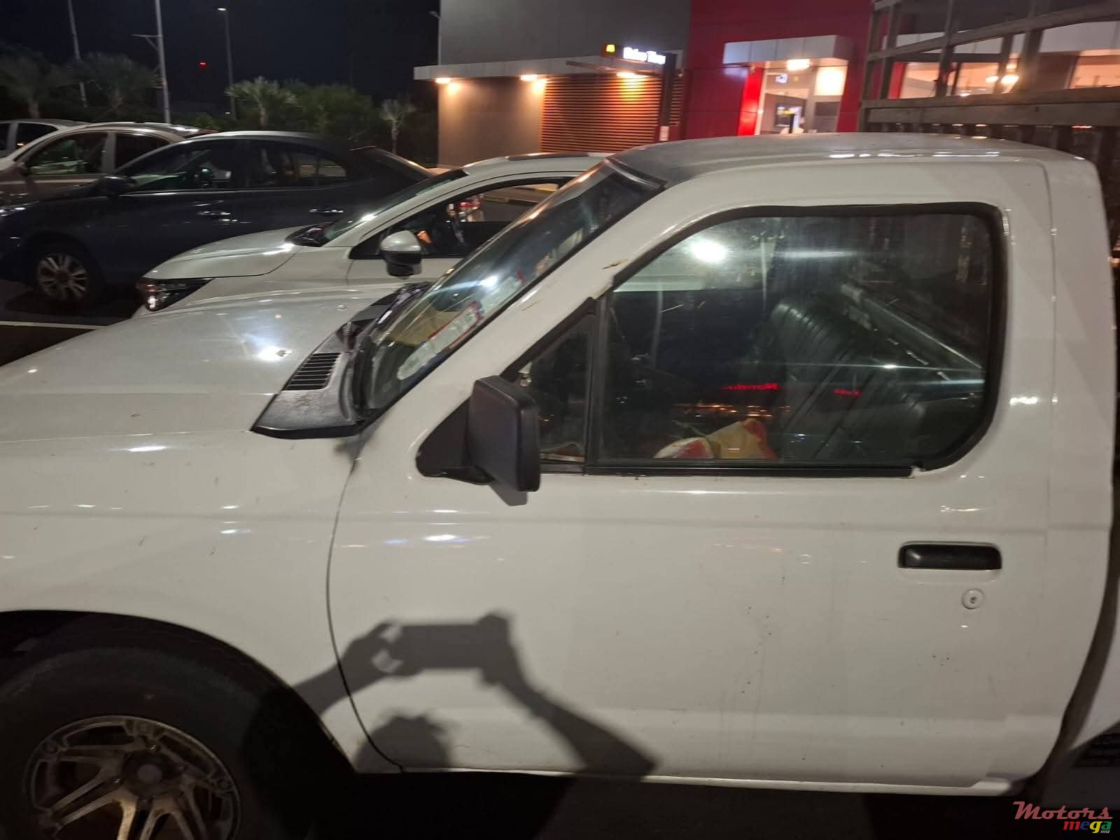 1997' Nissan Pickup photo #2