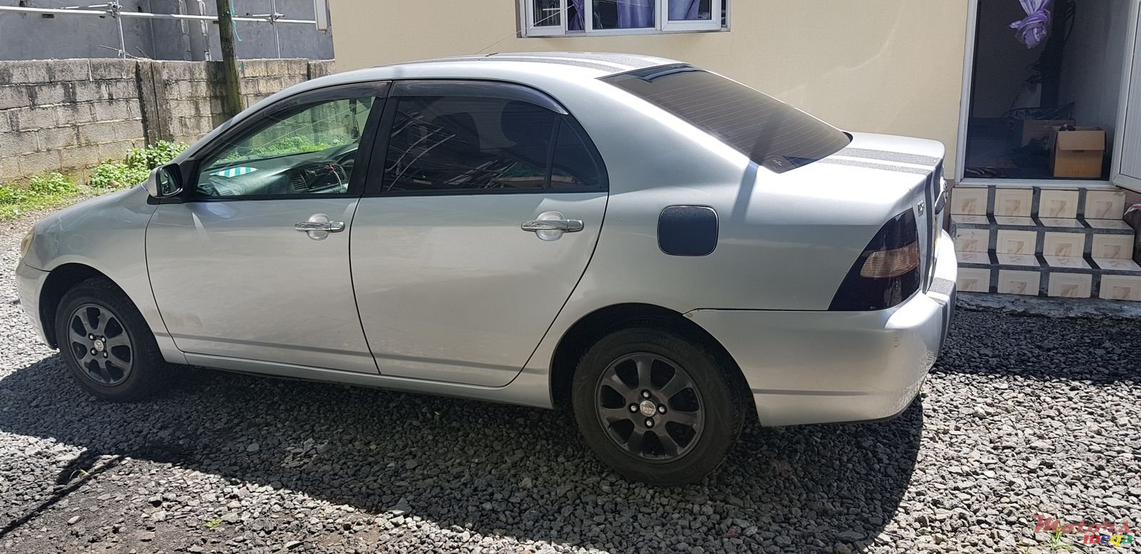 2001' Toyota Corolla photo #4