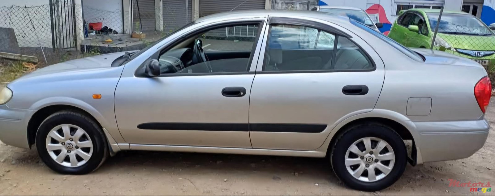 2009' Nissan Sunny photo #7