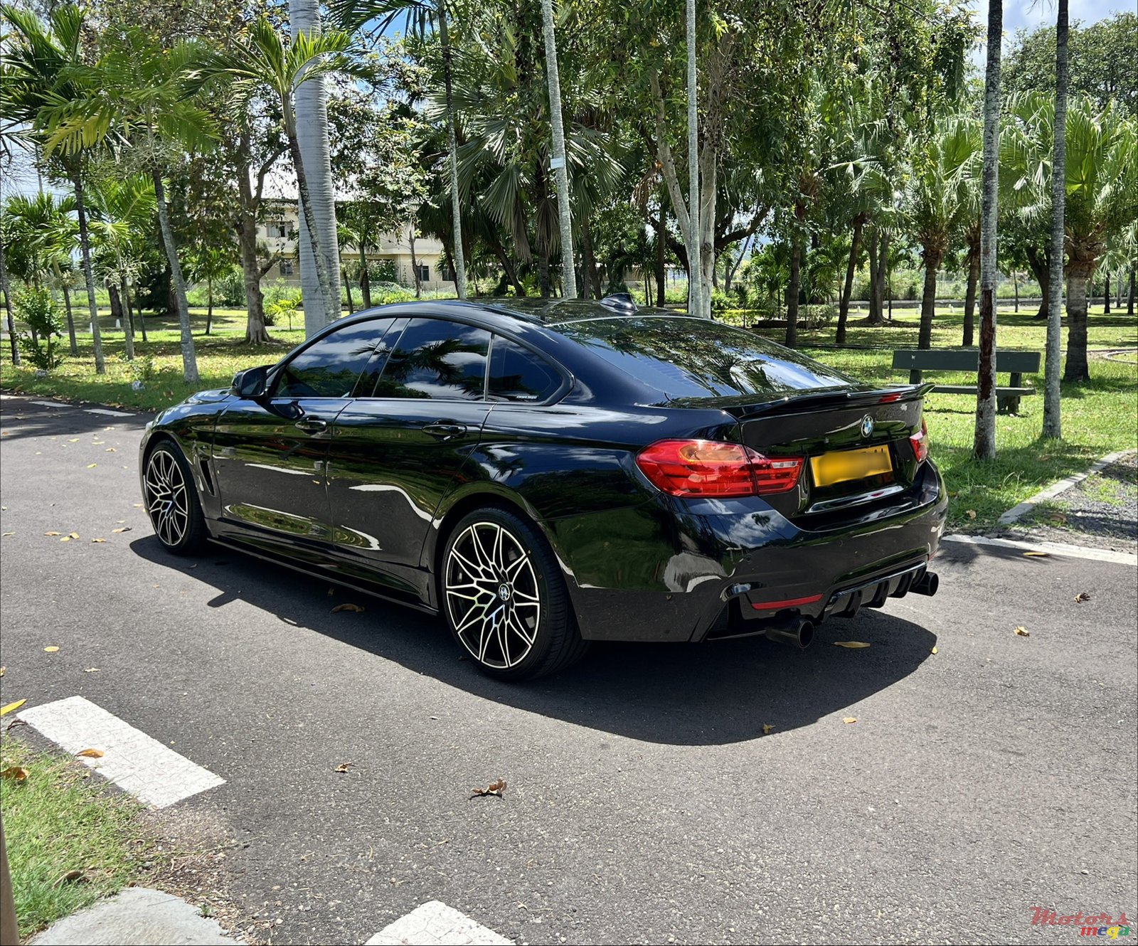 2014' BMW 4 Series Gran Coupe photo #3