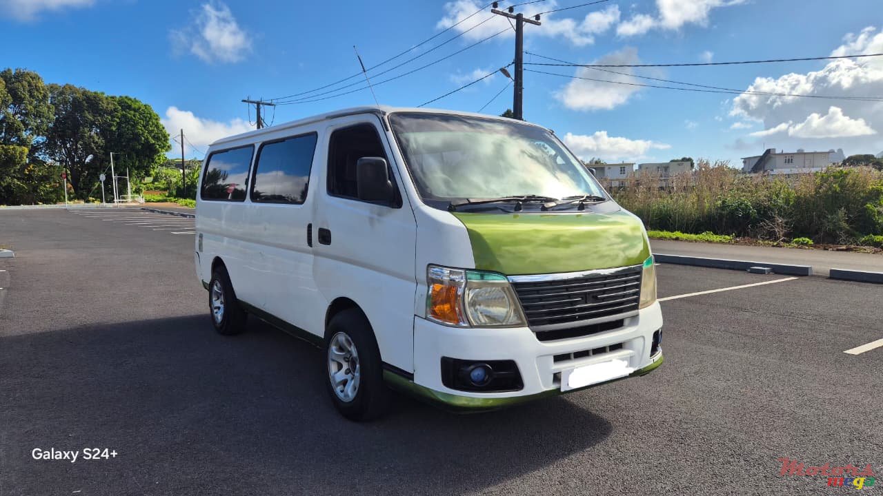 2008' Nissan Urvan photo #1