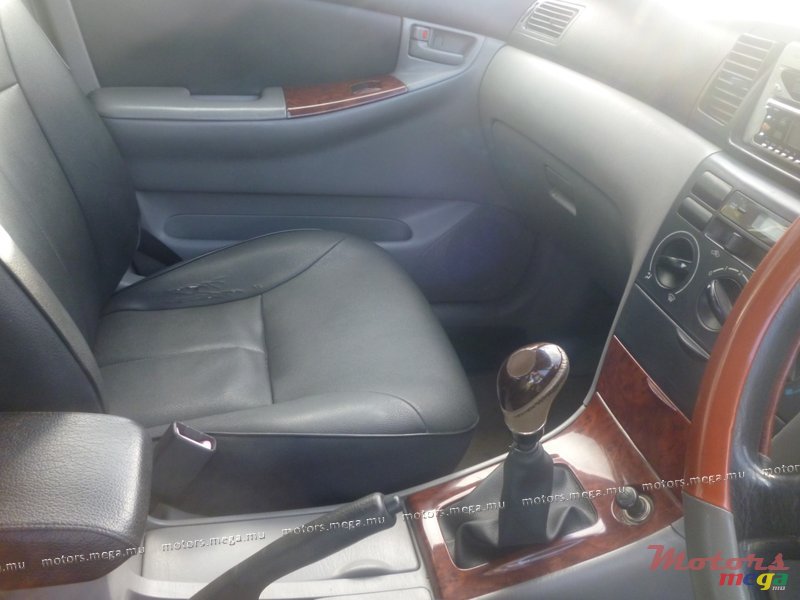 2001' Toyota Corolla NZE XLI photo #5