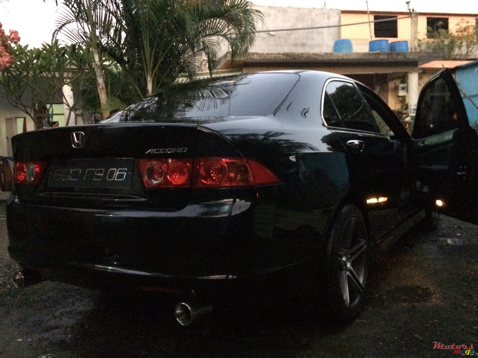 2006' Honda Accord photo #1