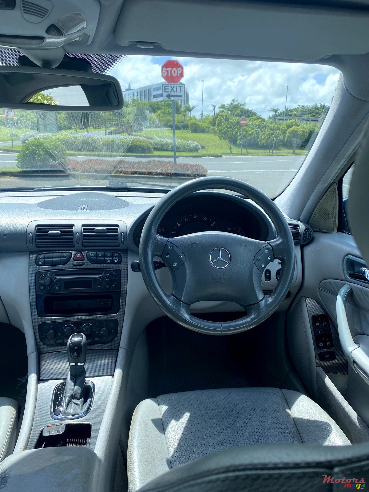 2002' Mercedes-Benz C 200 photo #6