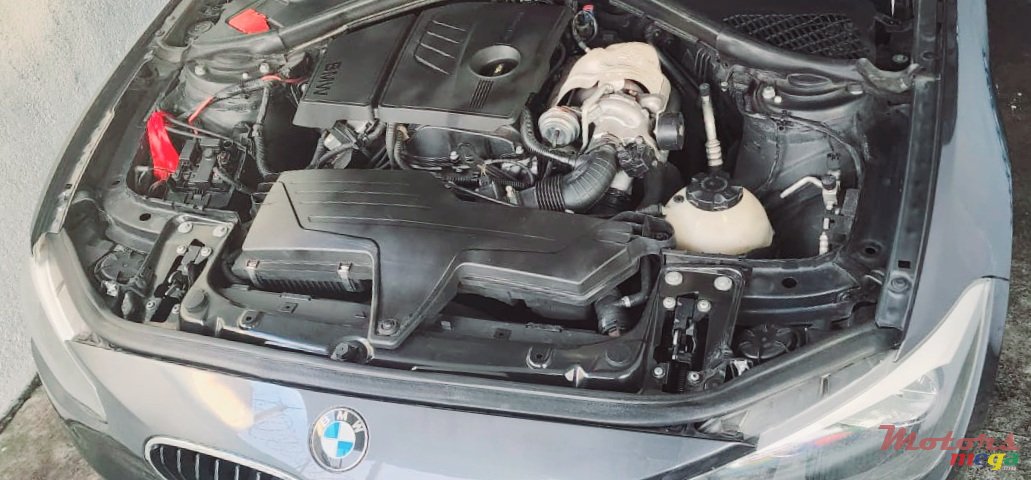 2011' BMW 116 photo #6