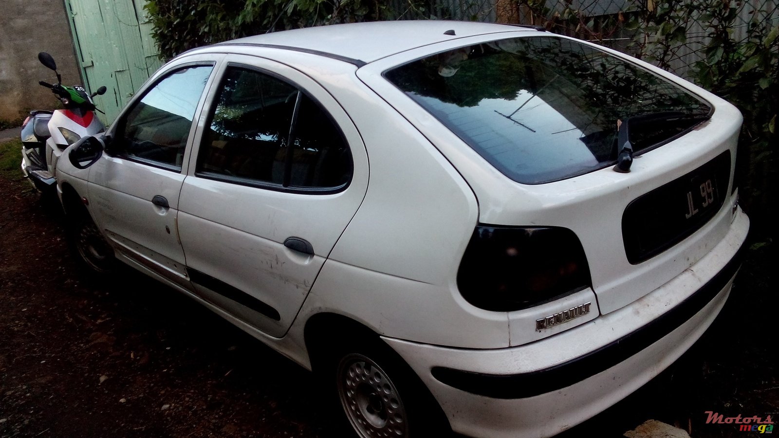 1999' Renault photo #1