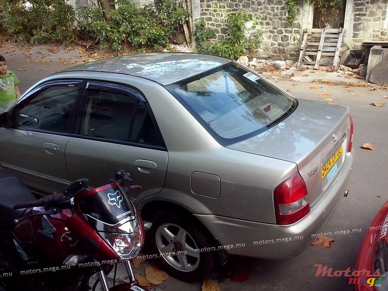 2002' Mazda 323 Jante cosmic photo #2