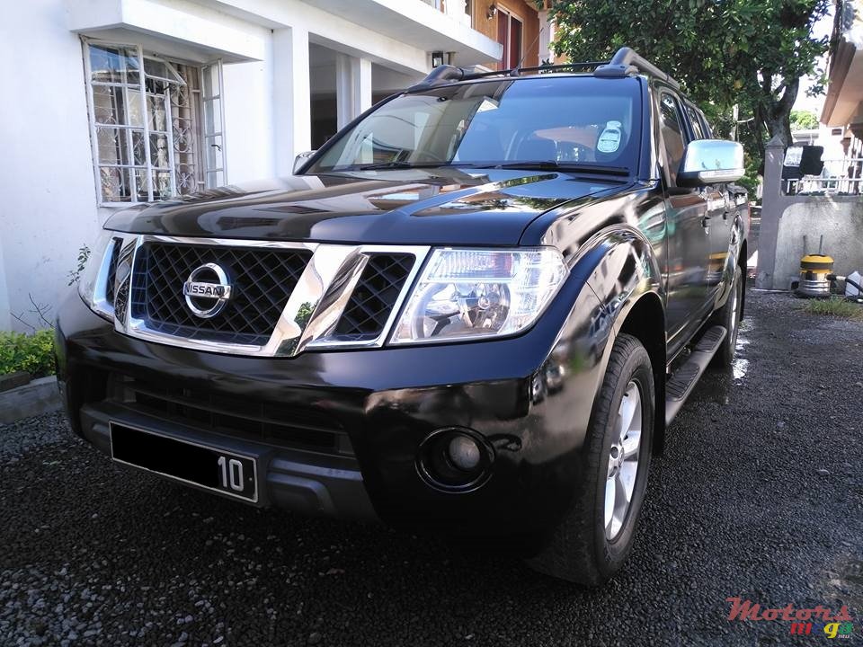 2010' Nissan Navara photo #3