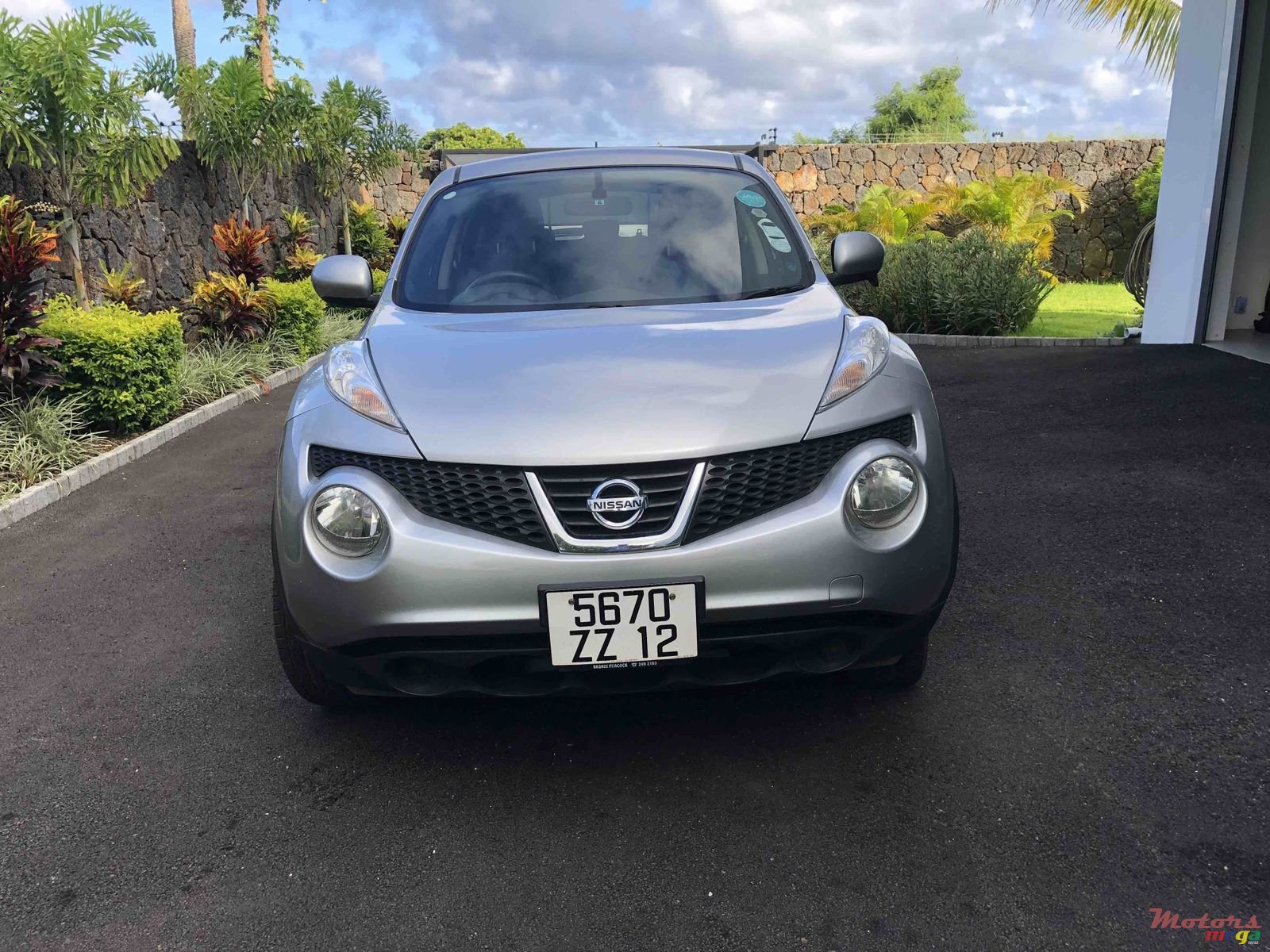 2012' Nissan Juke photo #4