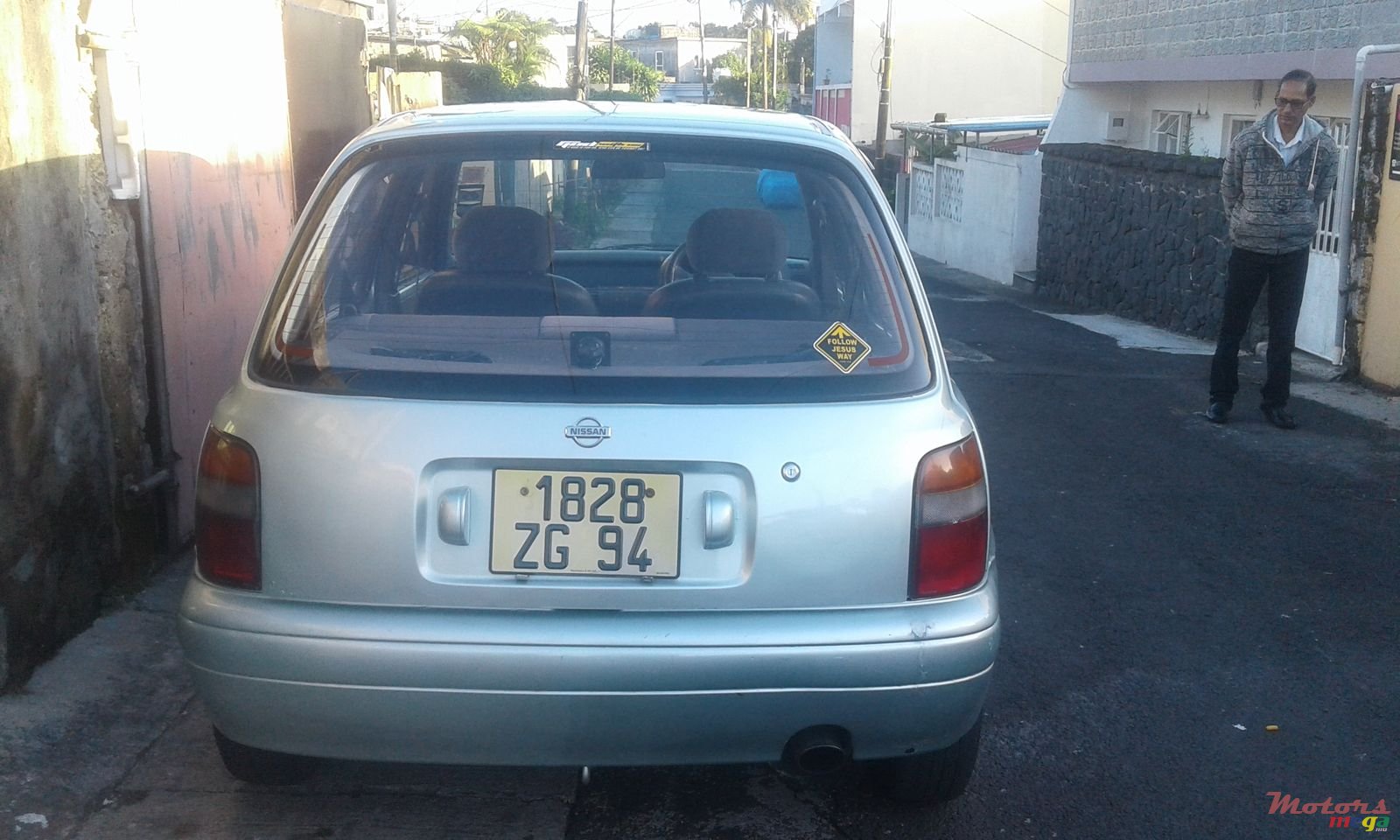 1994' Nissan photo #3